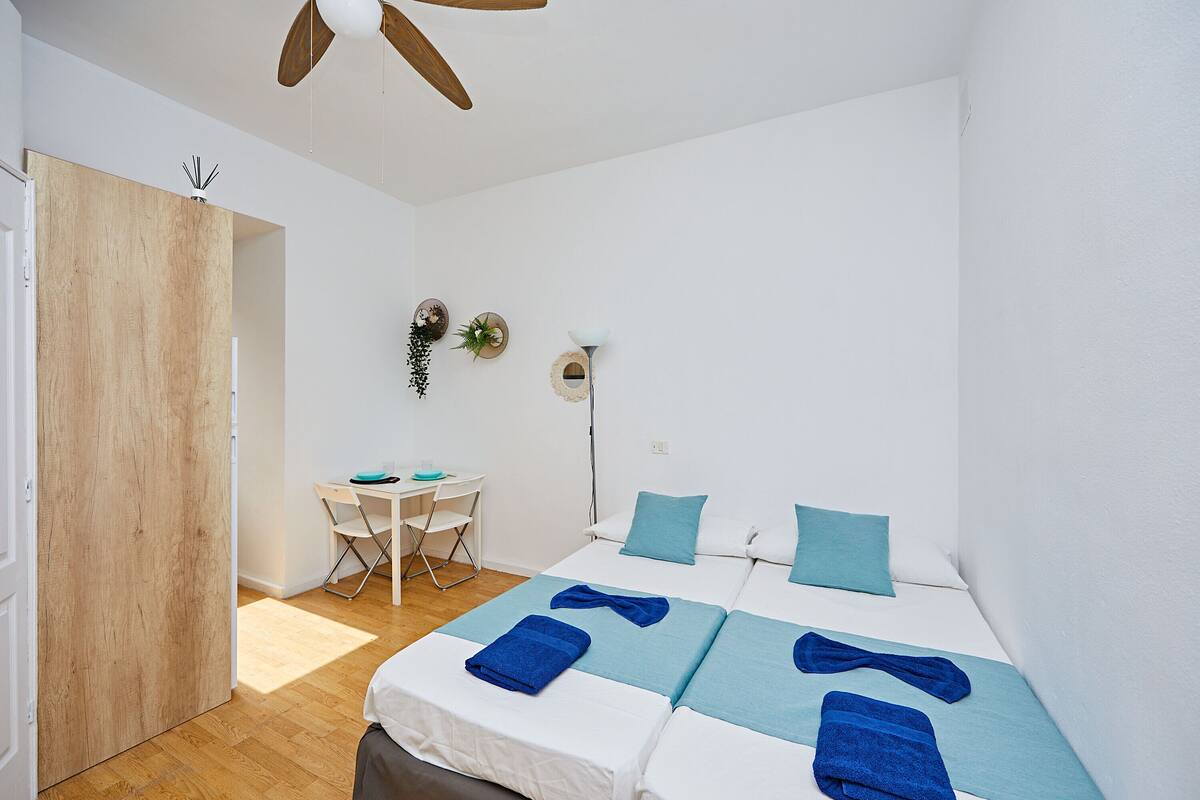 City-Zweibettzimmer | Kostenloses WLAN, Bettwäsche