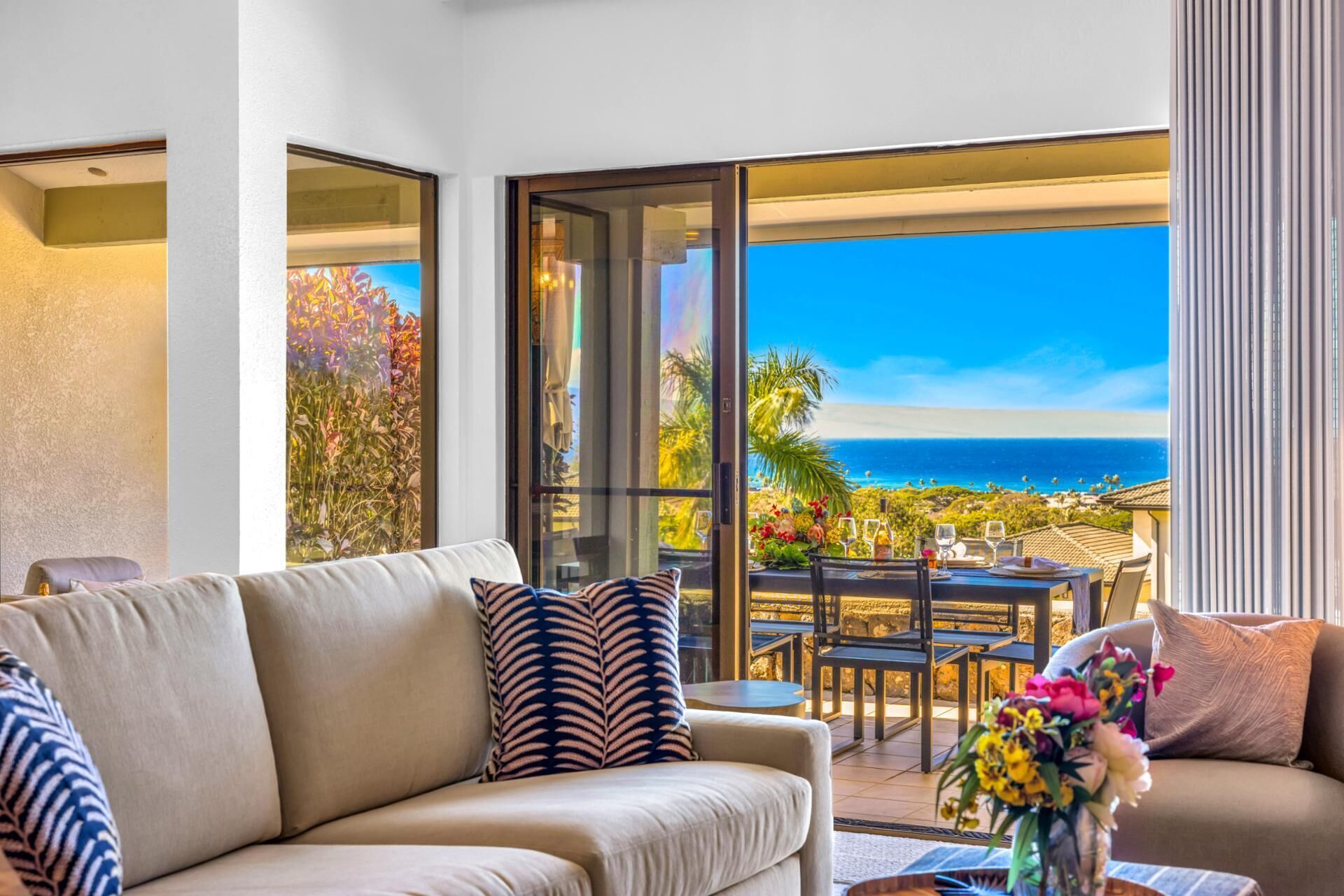 公寓客房 (2 Bedrooms) | 客廳 | 電視