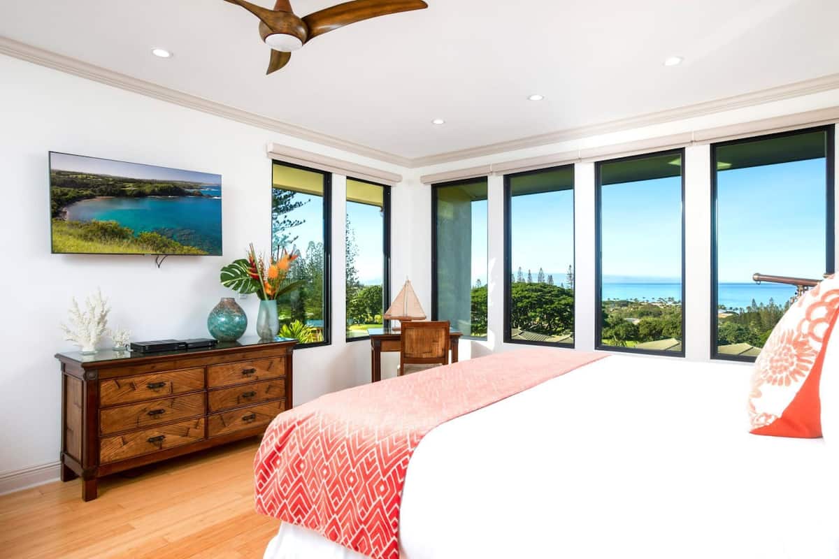 Villa, 3 Bedrooms (Golf Course View, Sleeps 10 (ML-2222)) | 2 bedrooms, iron/ironing board, bed sheets