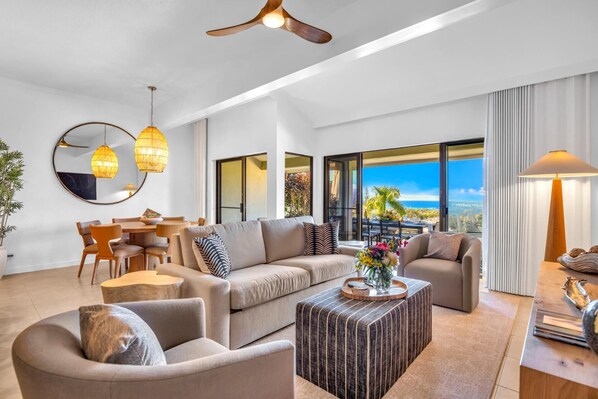 公寓式客房 (2 Bedrooms) | 客厅 | 电视