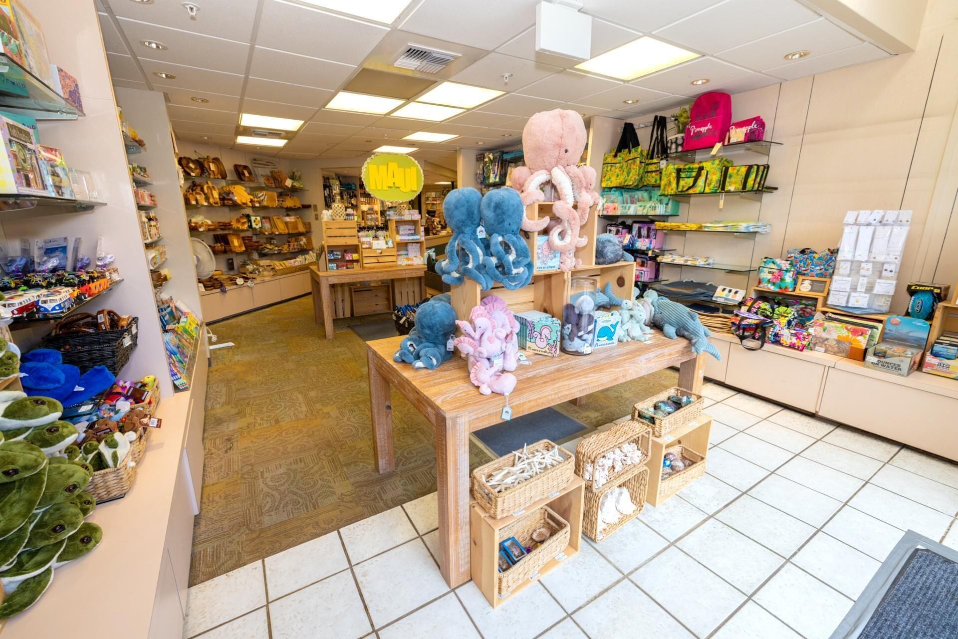 Condo (Multiple Bedrooms) | Property grounds