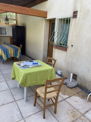 Restauration extérieure