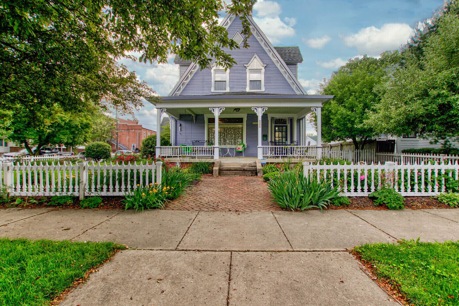 Gorgeous 3-bedroom home in downtown Noblesville