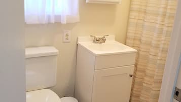 Shower, towels, soap, shampoo
