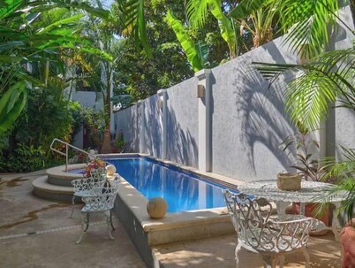 Oasis in Centro w/Pool