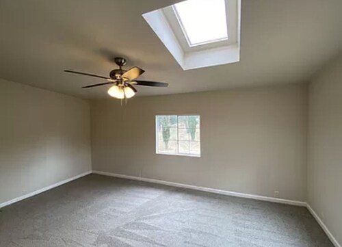 apt/housing for rent(no shares, roommates, or sublets please)