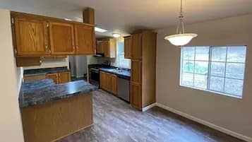 Oven, dishwasher