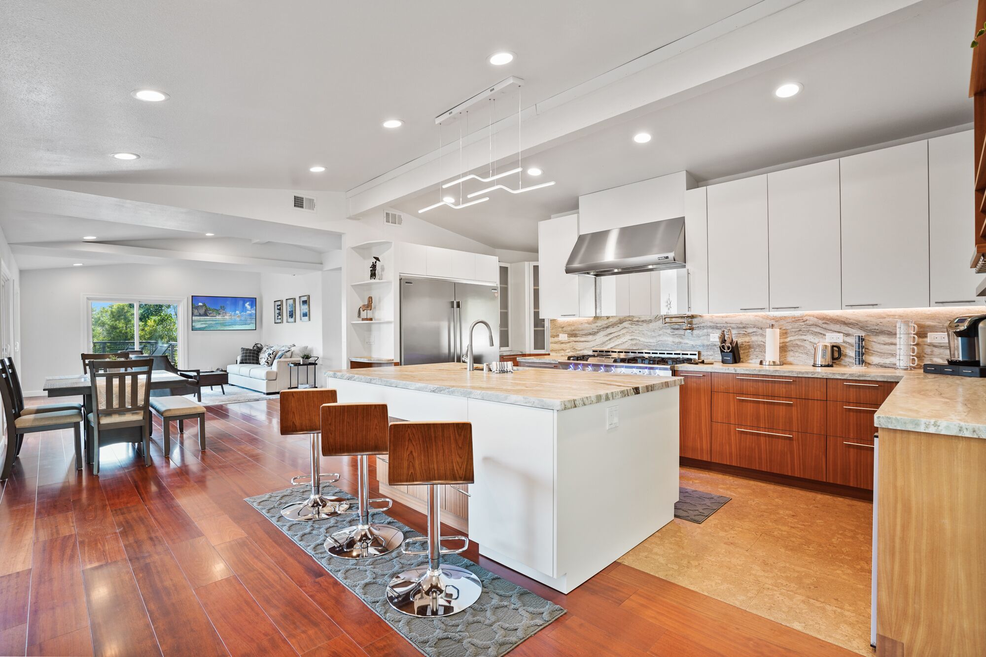 Private Villa with Pool, Racetrack & Ocean Views.