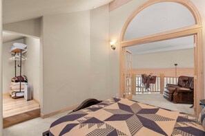 5 Schlafzimmer, Bügeleisen/Bügelbrett, Reisekinderbett, kostenloses WLAN