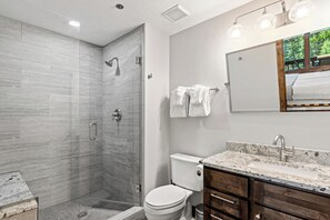 Hair dryer, towels, soap, shampoo - True Ski In/Out, Walk to Town, Hiking Trails! (Breckenridge)