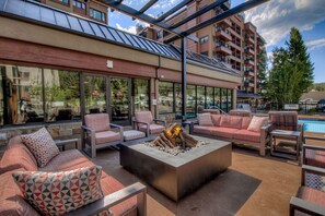 Terrace/patio - Downtown/Base of Peak 9; Hot Tubs & Pool (Breckenridge)