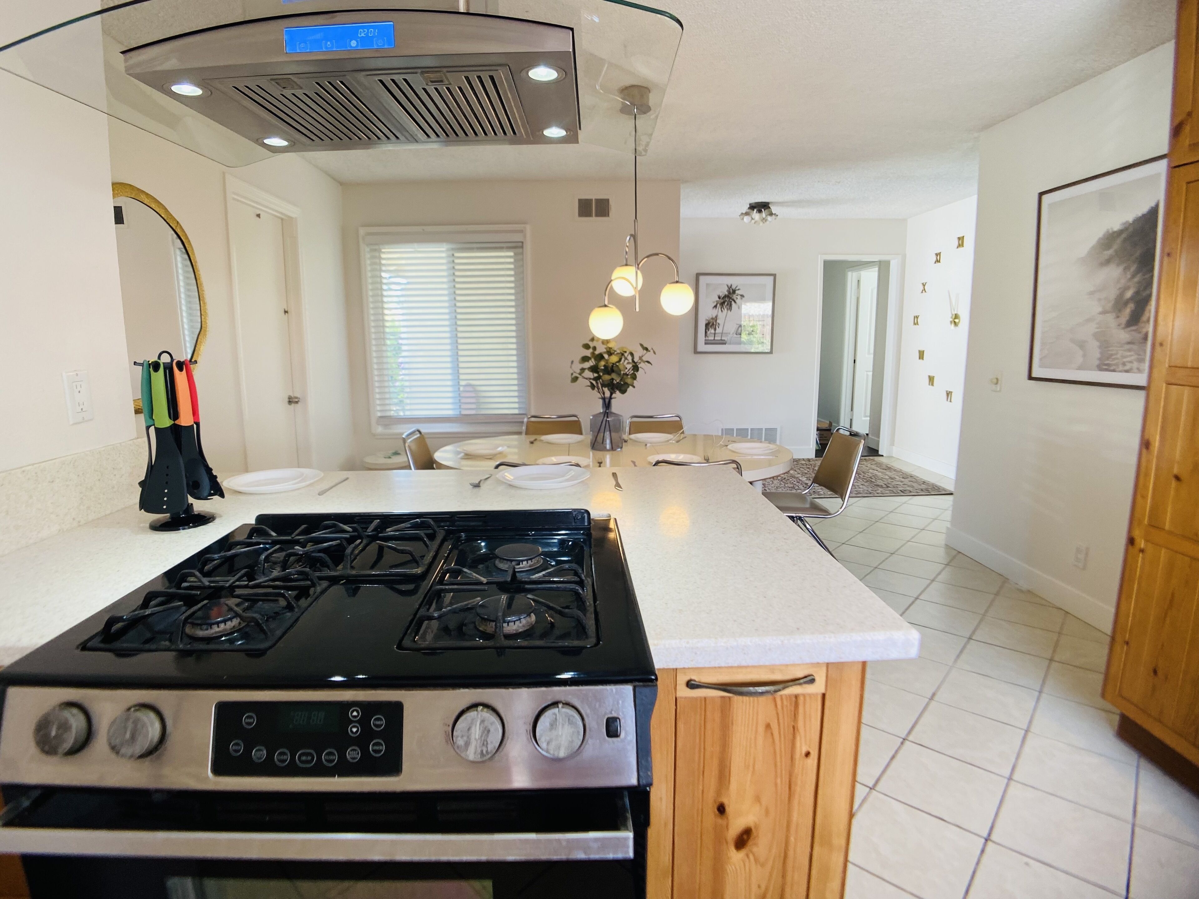 Sunny Socal Pool House near Disney