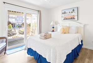 5 quartos, ferros/tábuas de passar roupa, berço de viagem