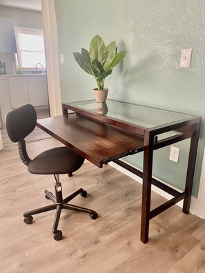 Interior - HodgeTown Stay (Amarillo)