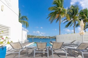 Outdoor pool - Luxurious 1 Bedroom Townhouse Located at Coral Beach Club - SPECIAL INTRO OFFER! (Dawn Beach)
