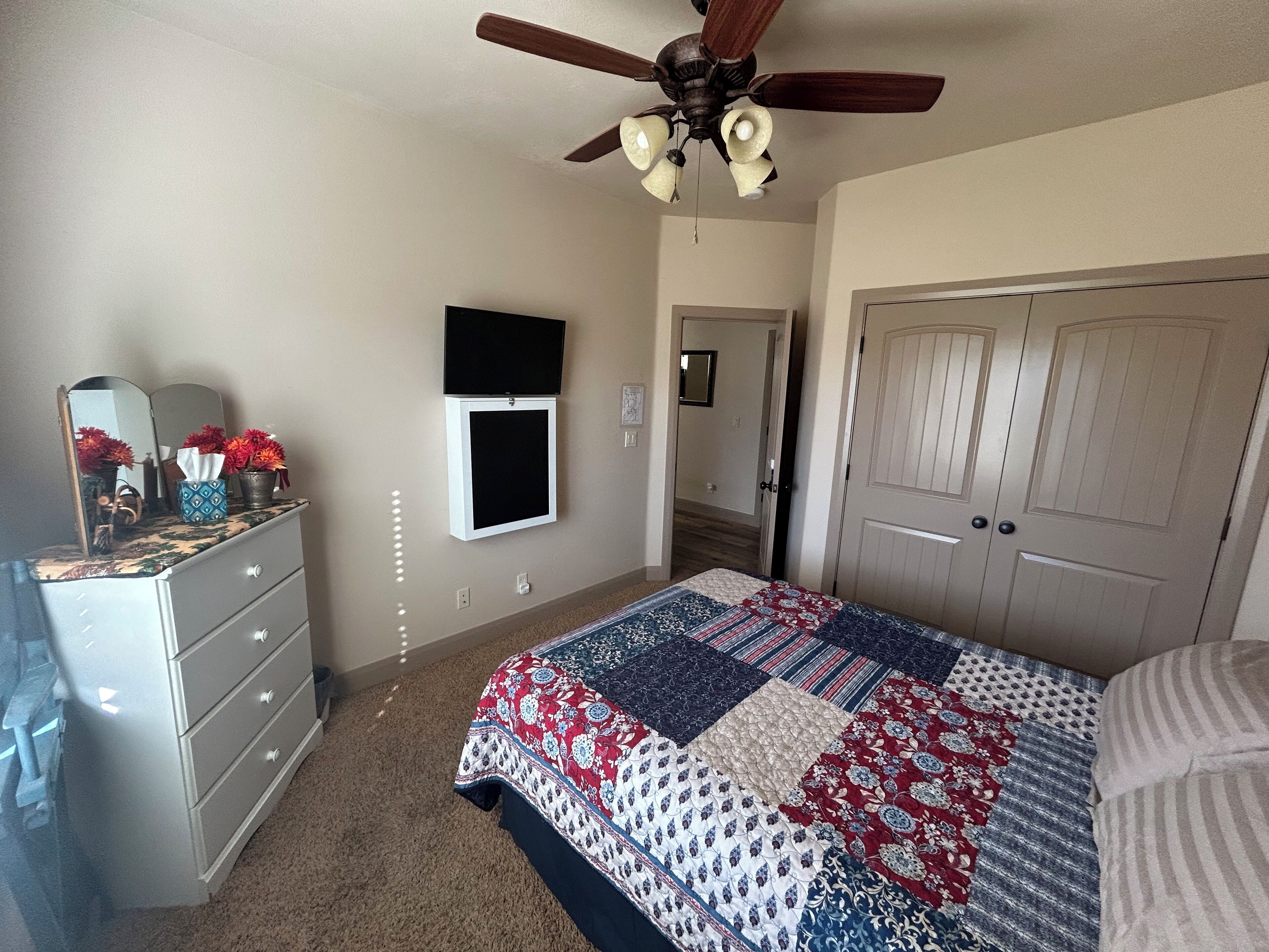 4 habitaciones, wifi gratis y ropa de cama 