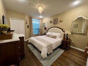 2 bedrooms, desk, iron/ironing board, travel crib
