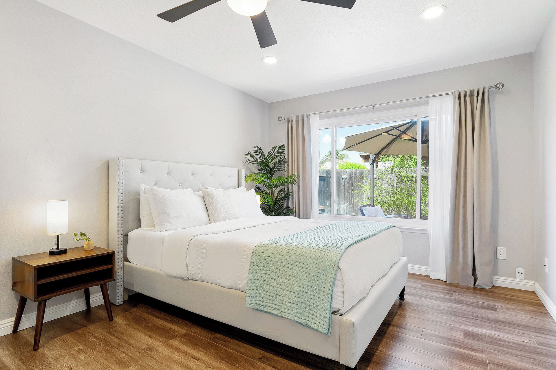 3 bedrooms, in-room safe, desk, iron/ironing board