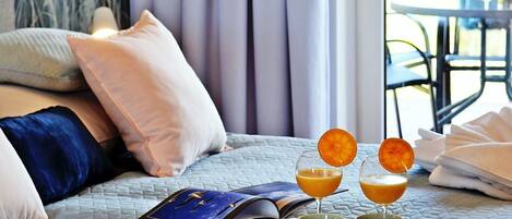 1 bedroom, travel crib, free WiFi