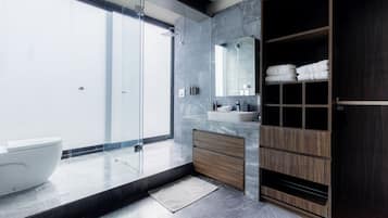 Superior Penthouse, 2 Bedrooms, Terrace | Bathroom | Shower, rainfall showerhead, designer toiletries, hair dryer