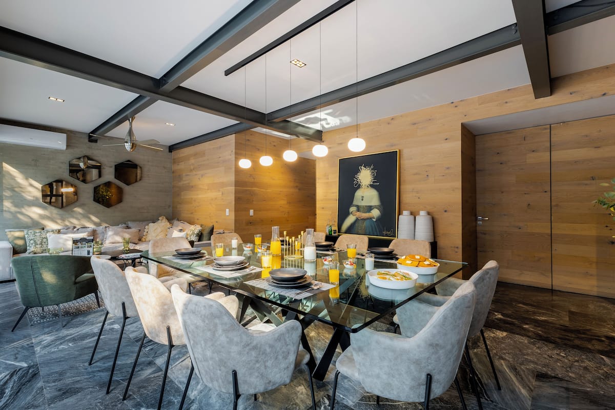 Superior appartement, 3 slaapkamers, balkon | Dineerruimte