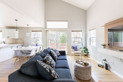 Designer Home conveniently located in Reno, NV