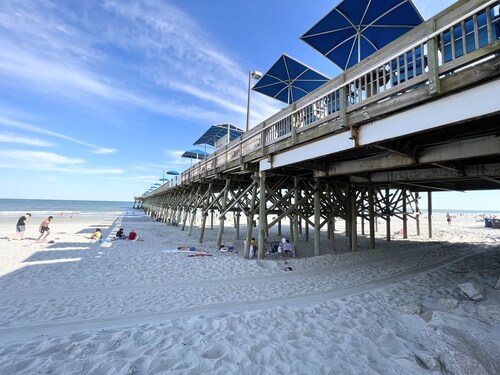 Sand In My Boots<br>Condo Beach view, 3 bed, 1 bath 