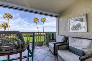 Property grounds - Welcome to your Beach Front Dream Condo! LBKTP102 (Longboat Key)