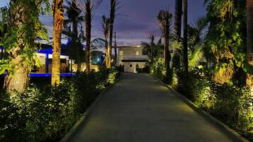 Enceinte de lâhĂ©bergement