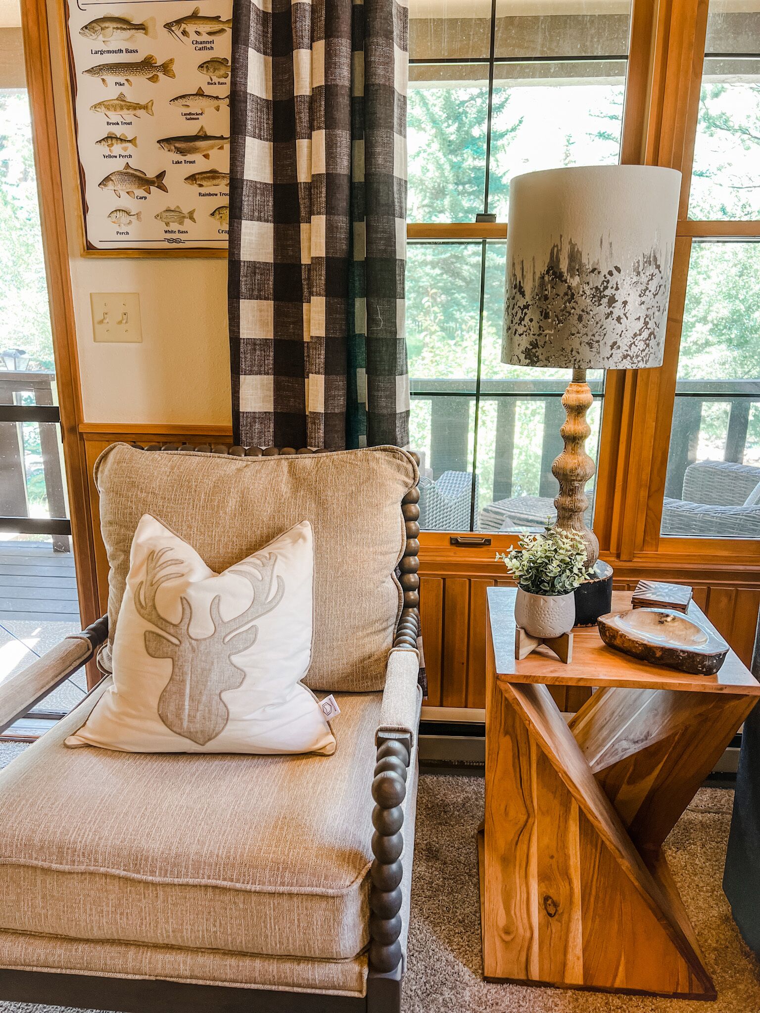 Riverfront Cottage with Spectacular Views near RMNP Entrance
