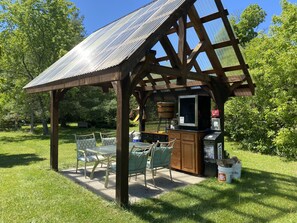 Lobby sitting area - Dreamers Writing Farm (South Bruce Peninsula)