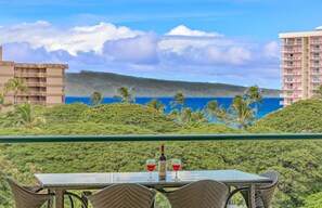 Outdoor dining - Maui Resort Rentals: Honua Kai Konea 638 – Luxurious 6th Floor 1BR Suite w/ Partial Ocean Views! (Lahaina)
