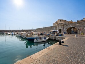 Marina/club náutico
