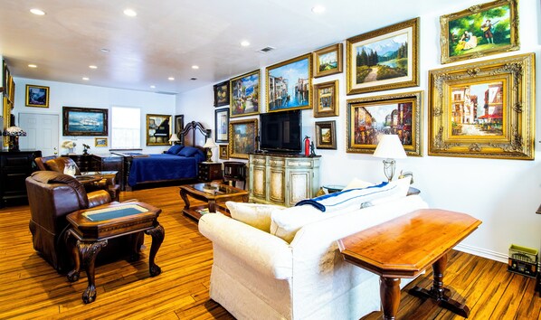 Luokittelematon kuva, 1 kautta 24, painike