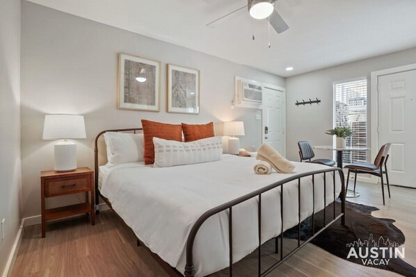 1 chambre, bureau, fer et planche à repasser, Wi-Fi gratuit