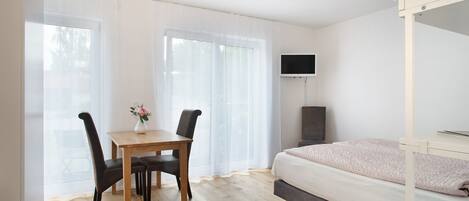 AccĂšs au Wi-Fi (inclus), literie fournie