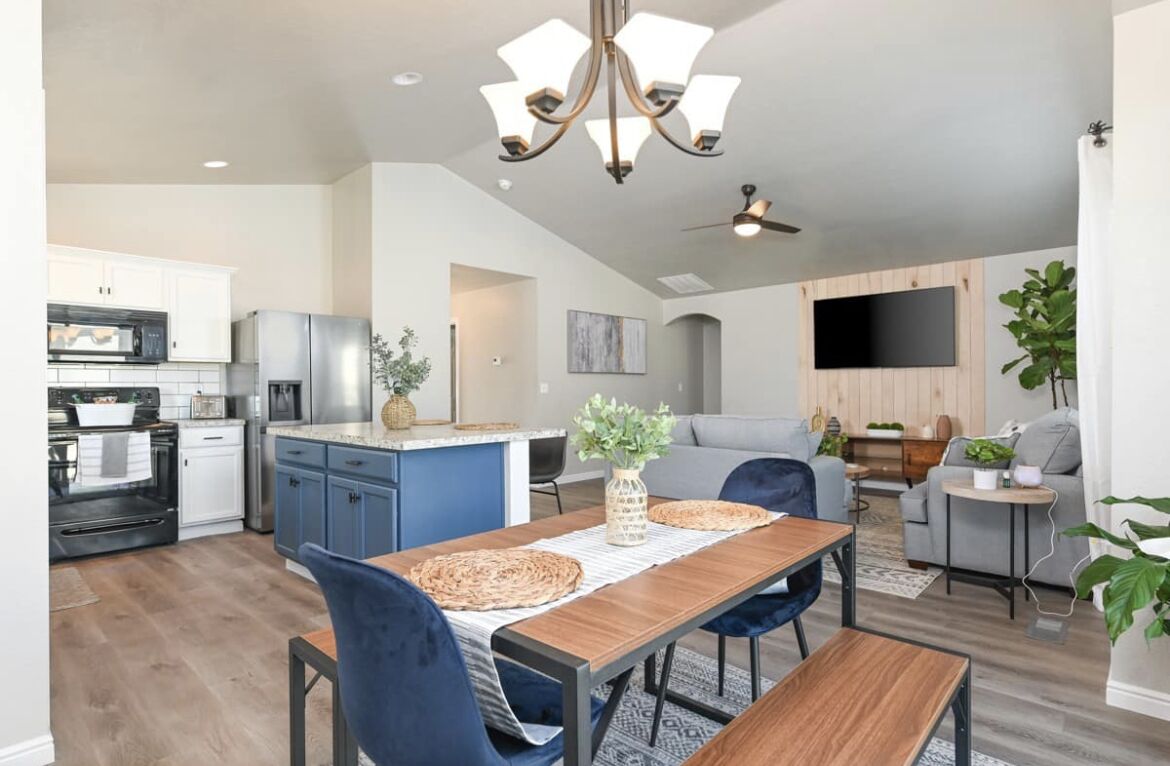 Cheerful Clean and Bright Meridian Home !!