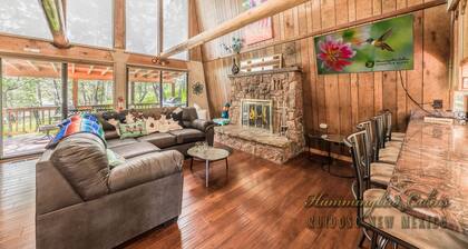 Hidalgo Haven! Conveniently located!