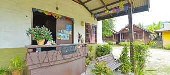 OYO 90595 Pelangi Beach Resort Cherating