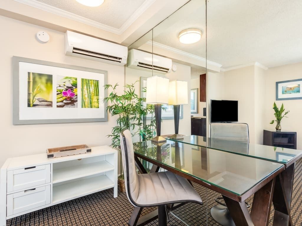 Spacious Partial Ocean View W/Lanai and A/C-BAM #1006