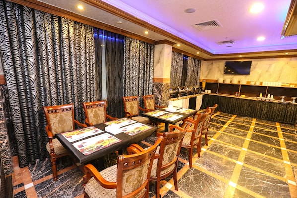 Nhà hàng