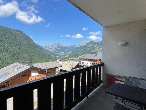 Property grounds - Studio in Châtel for 4 guests, southwest balcony, parking (Châtel)