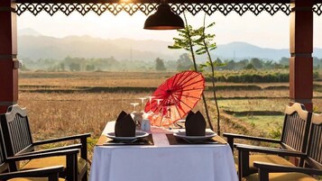 บริเวณนั่งเล่น