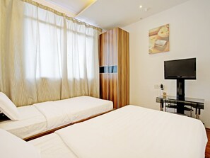 Deluxe Twin Room | Free WiFi, bed sheets - OYO 90597 Delightful Holiday Inn (Ranau)