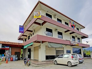 Front of property - OYO 90597 Delightful Holiday Inn (Ranau)