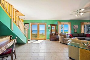 Smart-TV, Kamin, Streaming-Dienste