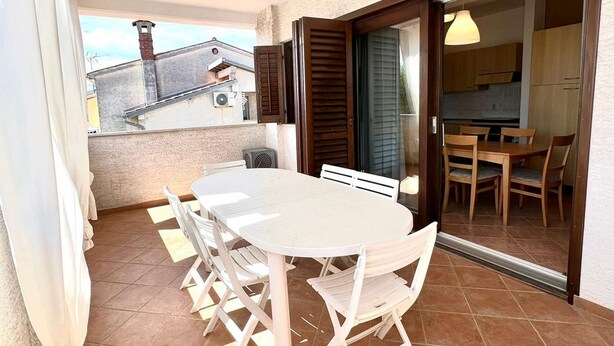 Outdoor dining - Apartmet Tulipano in Funtana, Istria (Funtana)