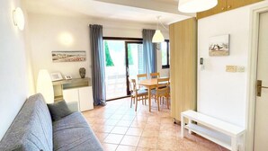TV - Apartmet Tulipano in Funtana, Istria (Funtana)