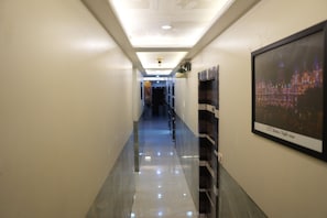Lobby - Hotel Pearl View (Mumbai)
