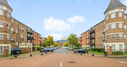 London 2 x Bedtooms 2 x Bathrooms Apartment
